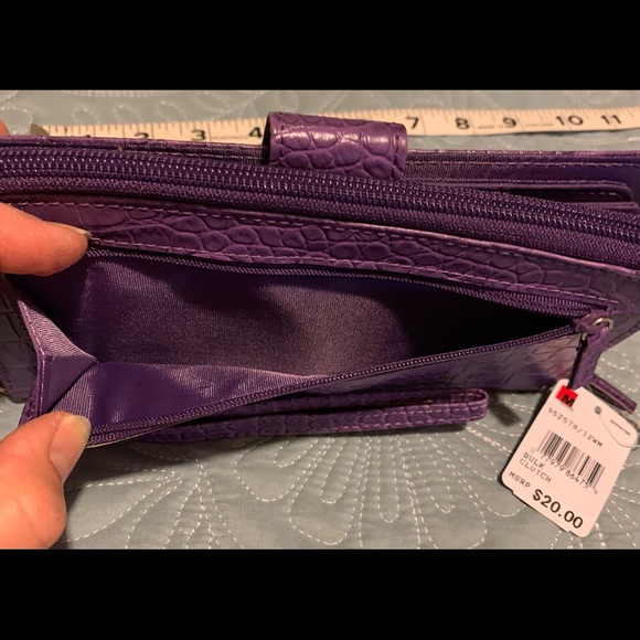 New WT Purple Wristlet - Picture 2 of 10